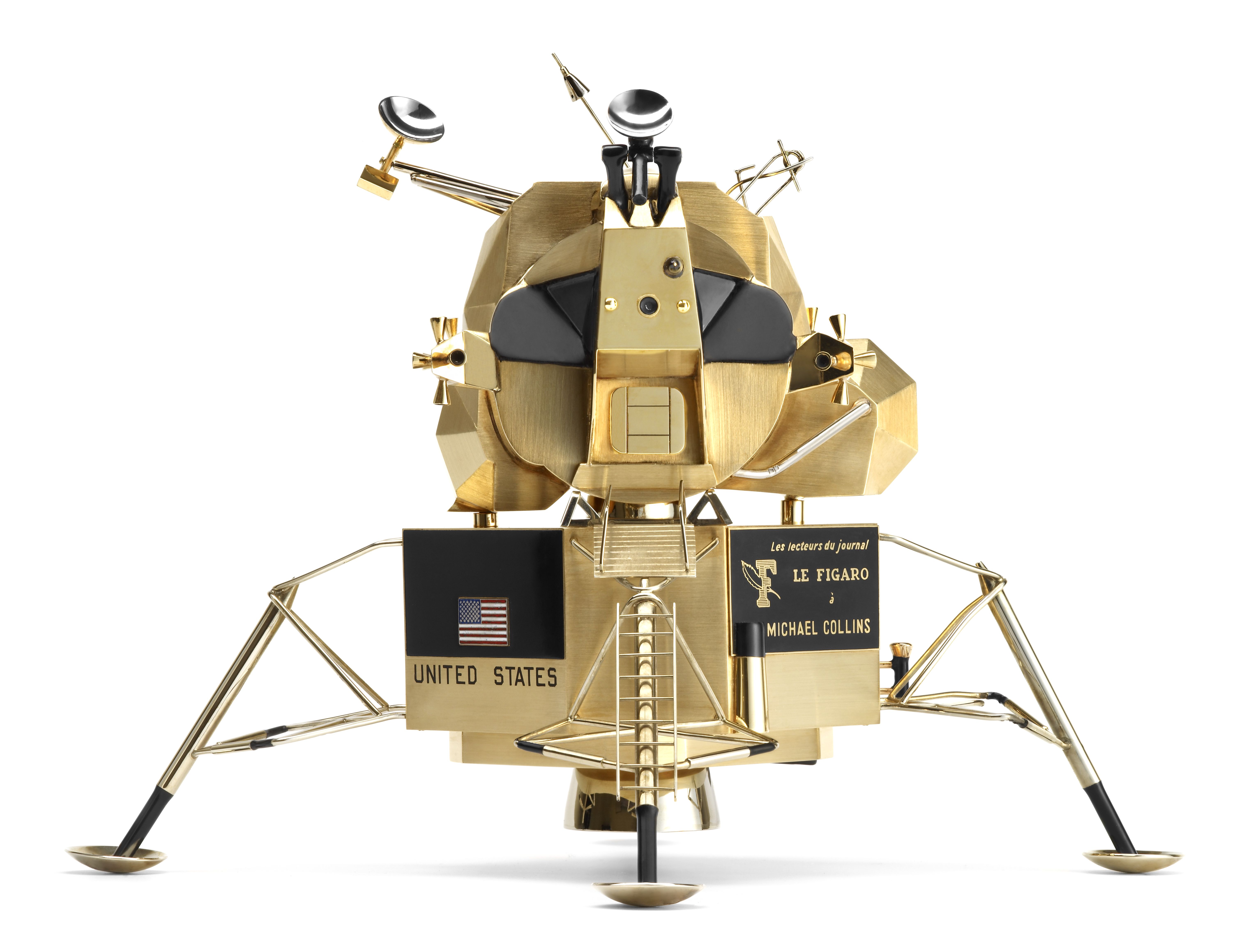 Twinkle, Twinkle Little Sapphire: Space-Inspired Jewelry Sparkles in Exhibit